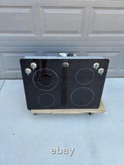 30 Jenn-air JED8430BDB 4-Burner Electric Cooktop Downdraft Vent Radiant Black