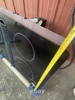 30 Jenn-air JED8430BDB 4-Burner Electric Cooktop Downdraft Vent Radiant Black