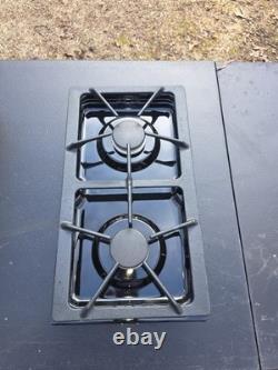 Jenn Air Cooktop Catridge Gas 2 Burner JGA8150ADB New Open Box. Black