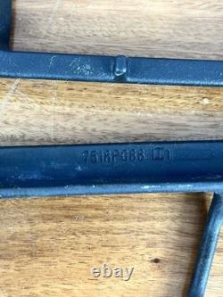 Jenn Air Dual Fuel Range Set Of 4 Top Grates 74006014, 74006011 From Jds8850aas