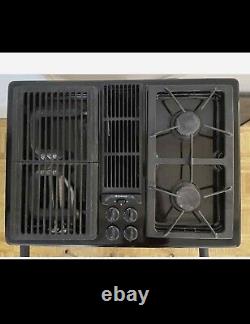 Jenn-Air JGD8130 Convertible Gas Grill Cooktop (30 in.)