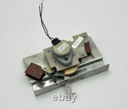 Jenn-Air Range Door Latch Assembly 73001589
