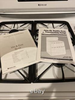 Jenn Air White Dual-Fuel Freestanding Pizza Double Oven Gas Convection Range