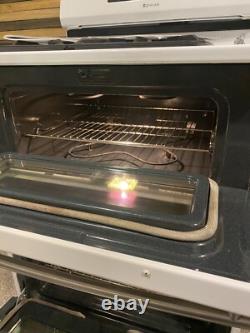 Jenn Air White Dual-Fuel Freestanding Pizza Double Oven Gas Convection Range