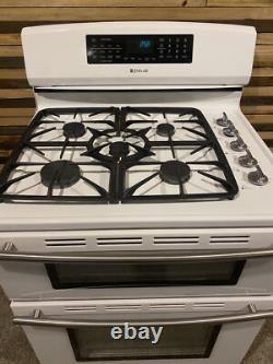 Jenn Air White Dual-Fuel Freestanding Pizza Double Oven Gas Convection Range