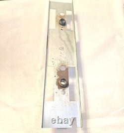 OEM Jenn-Air 73001281-73001418 Range Burner Main Jet Holder/Hanger Burner